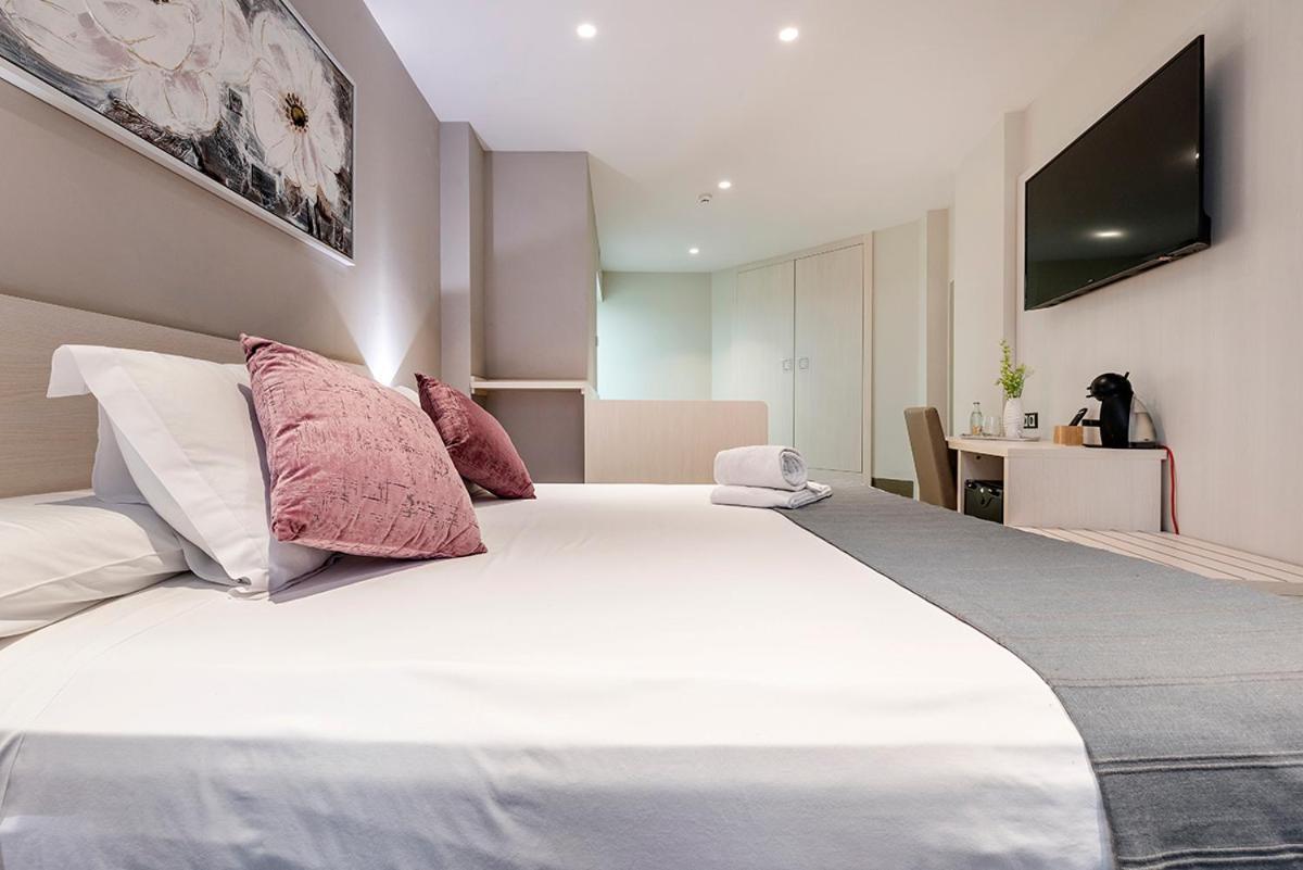 Hotel Centre Реус Екстериор снимка