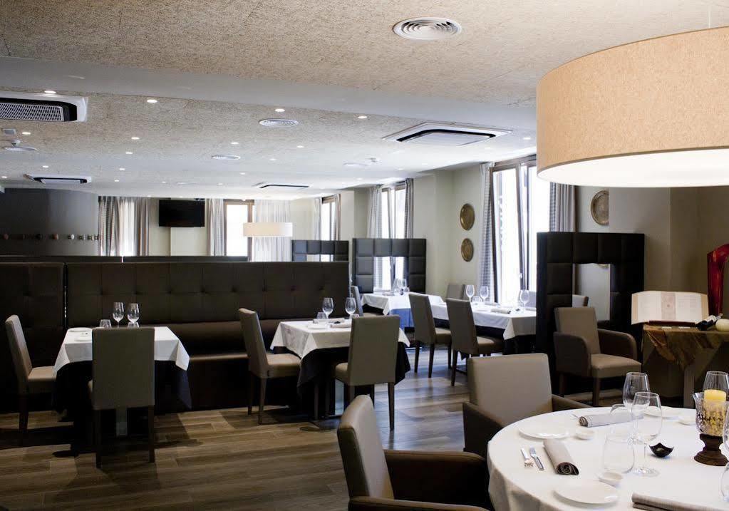 Hotel Centre Реус Екстериор снимка