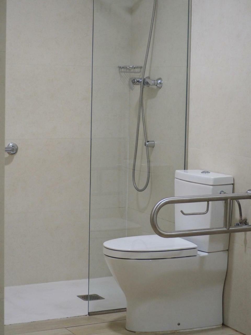 Hotel Centre Реус Екстериор снимка
